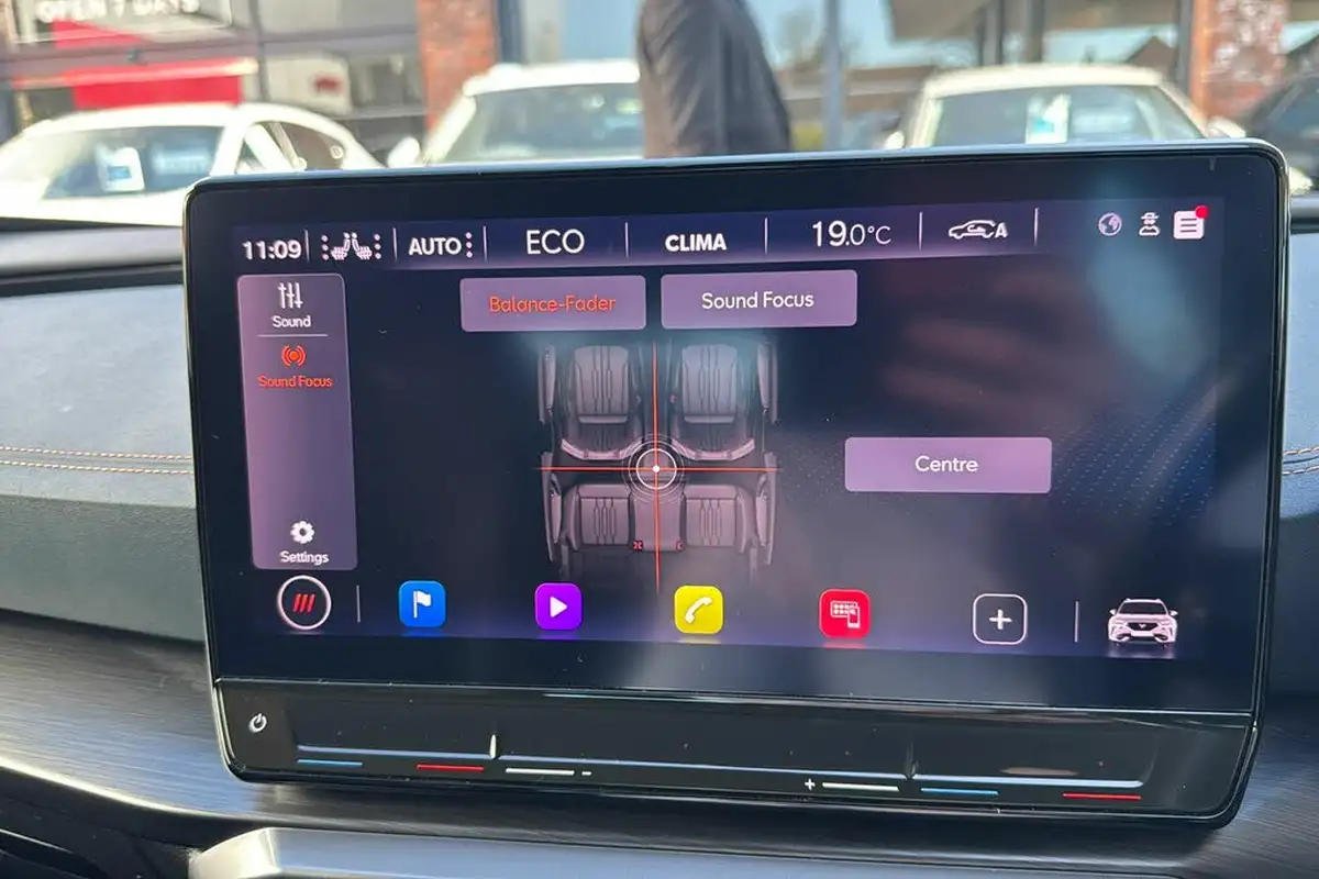 2021-cupra-formentor-14-e-hybrid-v2-big-51