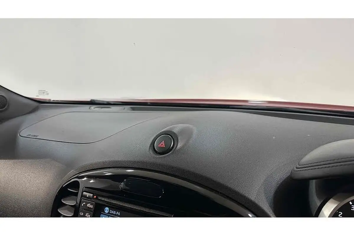 2017-nissan-juke-12-dig-t-n-connecta-ss-big-31