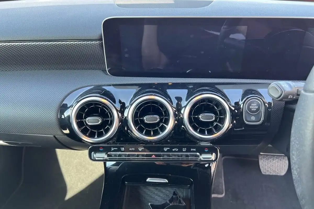 2021-mercedes-benz-a-class-13-a200-sport-executive-hatchback-5d-7g-dct-big-30