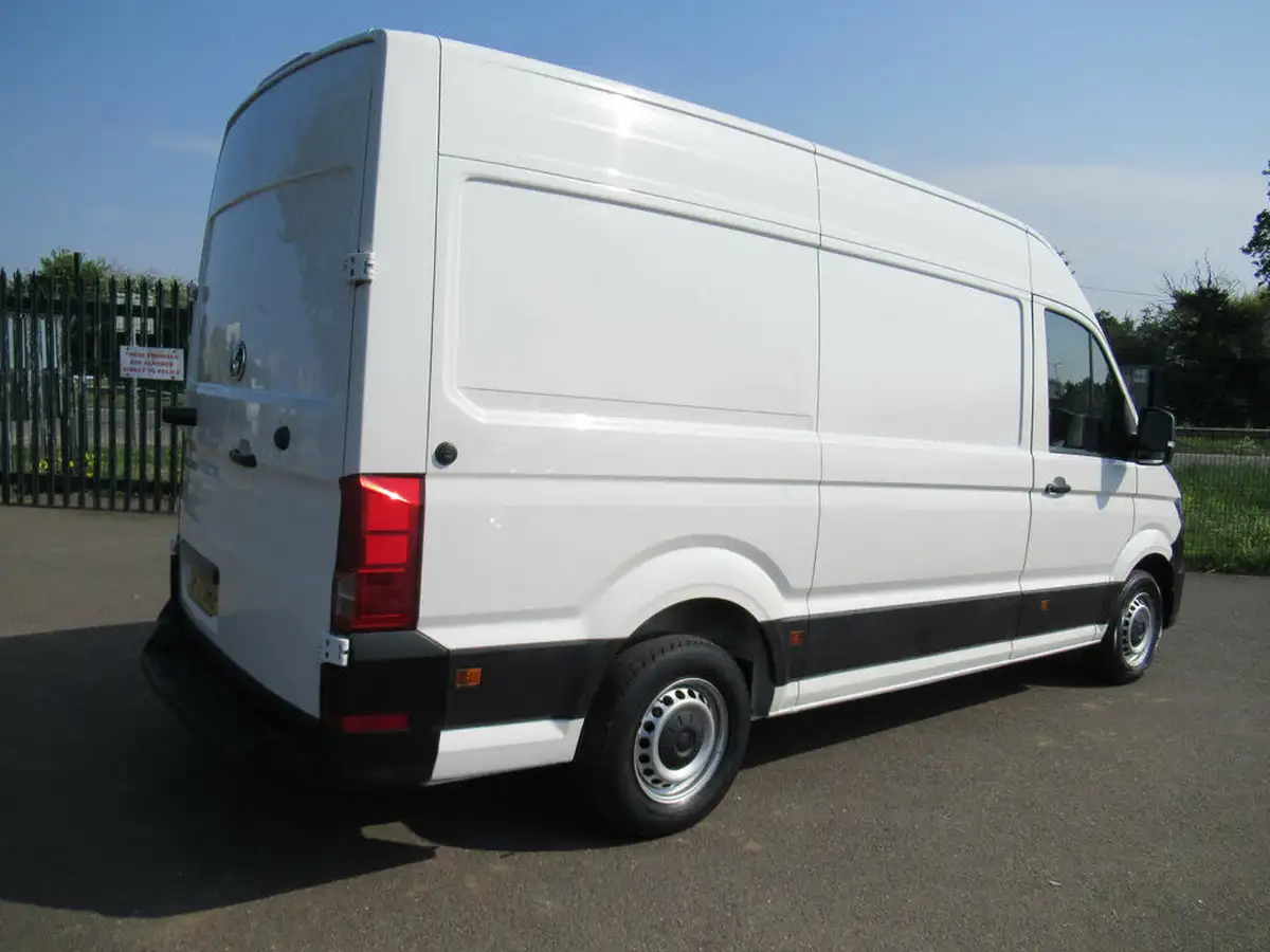 2022-volkswagen-crafter-20tdi-cr35-mwb-trendline-102pseu6d-big-11