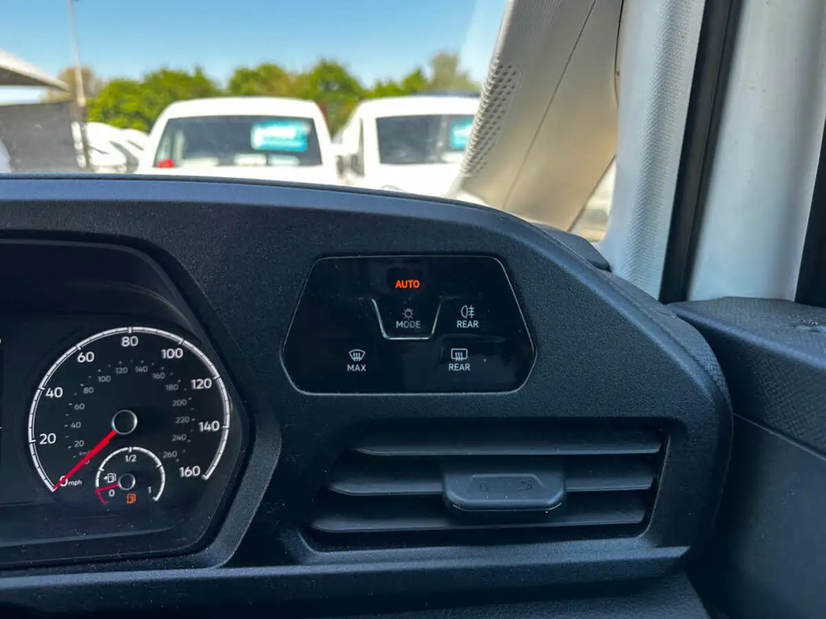 2021-volkswagen-caddy-20tdi-c20-cargo-commerce-102pseu6d-big-20