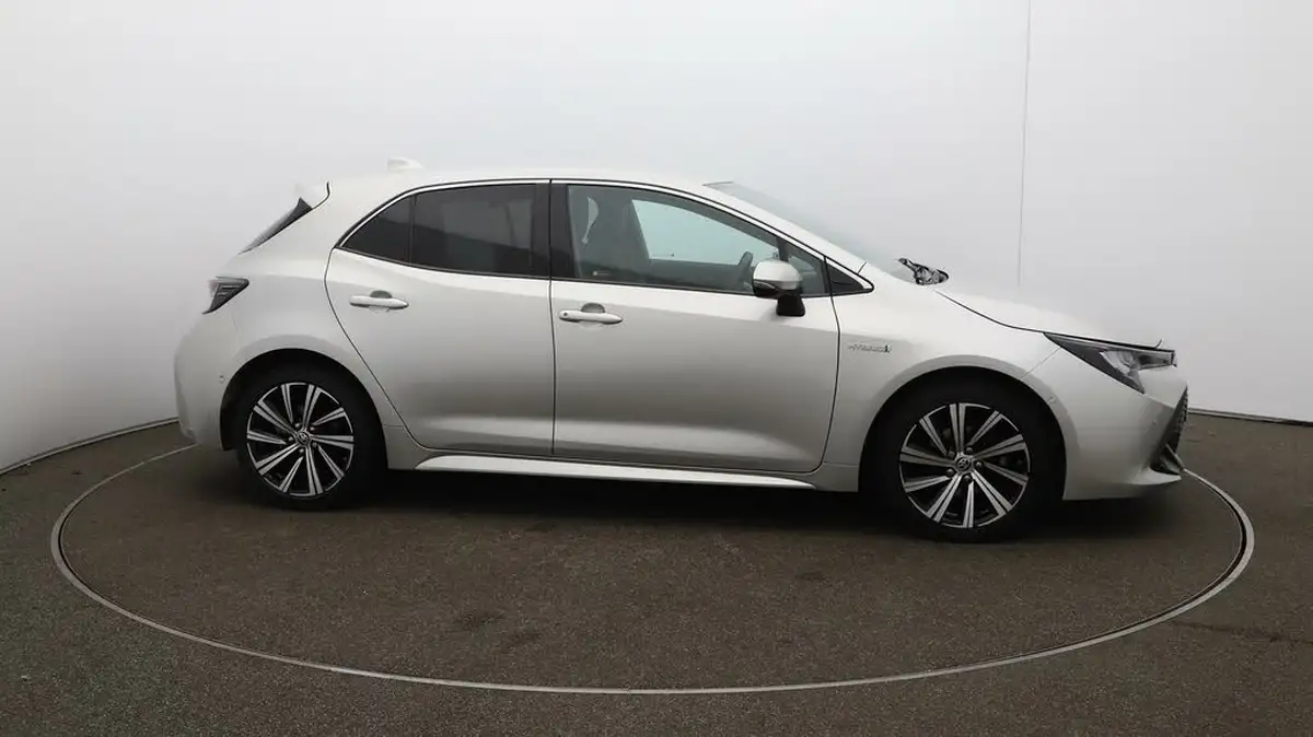 2021-toyota-corolla-18-vvt-i-design-spare-wheel-hatchback-5d-big-46