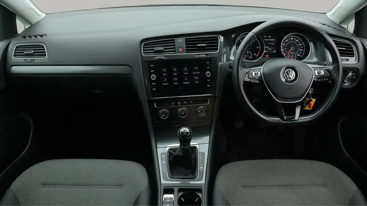 2019-volkswagen-golf-sv-16tdi-match-edition-big-13