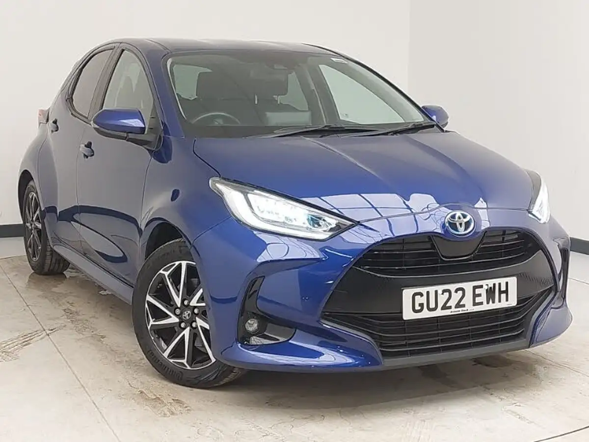 2022-toyota-yaris-15-vvt-i-design-big-0