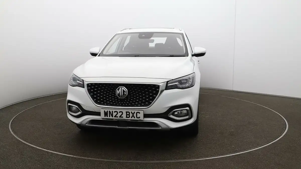 2022-mg-hs-15t-gdi-exclusive-162ps-dct-big-33