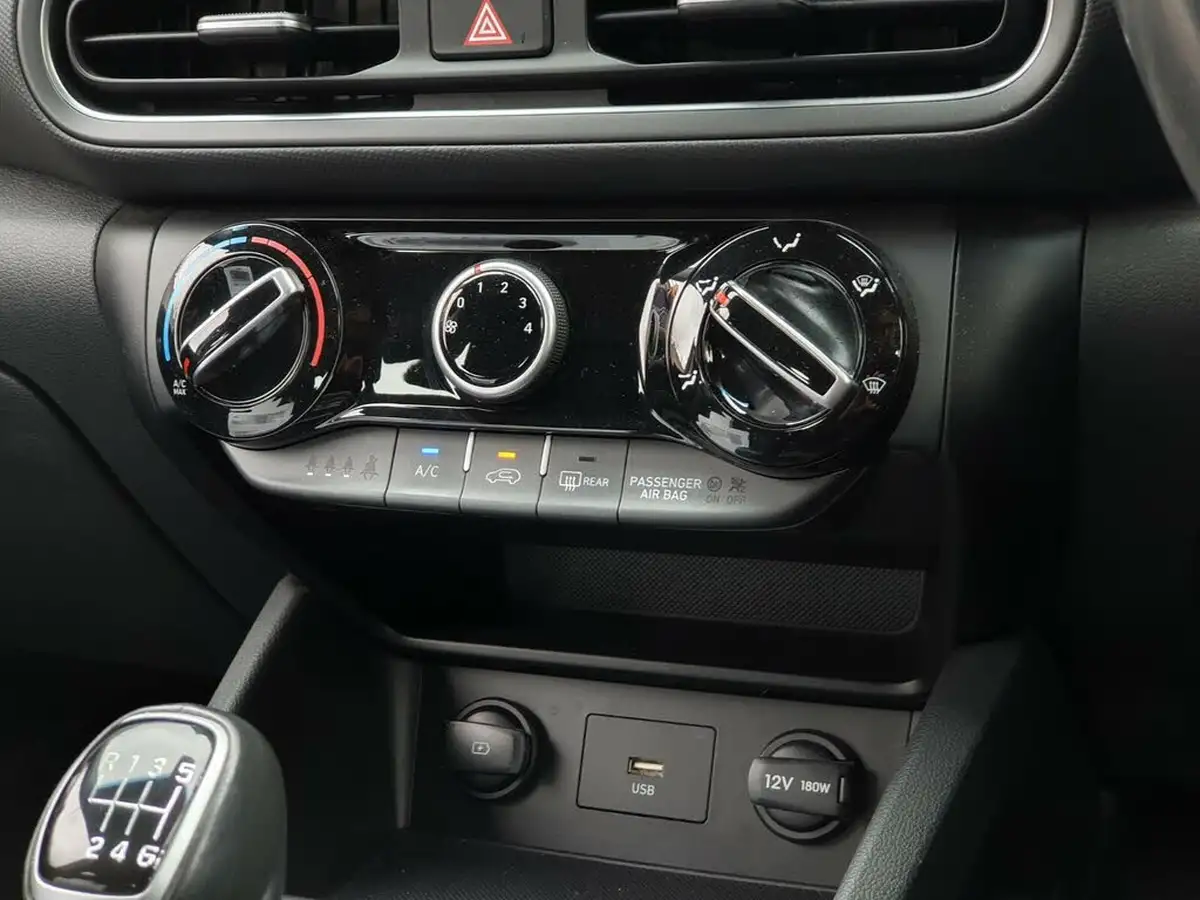 2022-hyundai-kona-10-t-gdi-se-connect-big-20