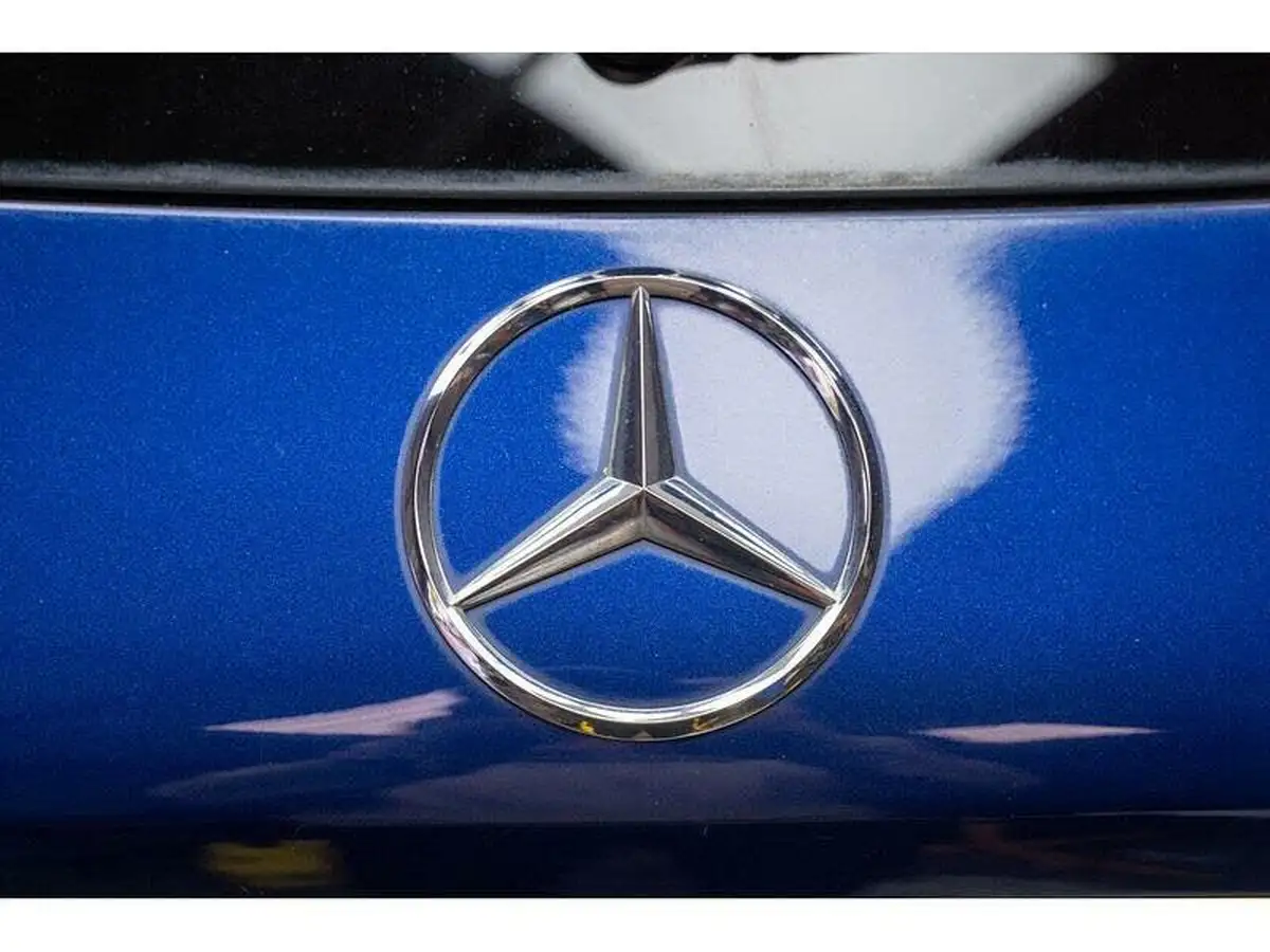 2018-mercedes-benz-glc-class-21d-glc250d-amg-line-premiumss-station-wagon-5d-big-17