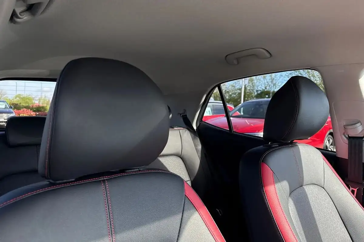 2021-kia-picanto-10-t-gdi-gt-line-s-big-22