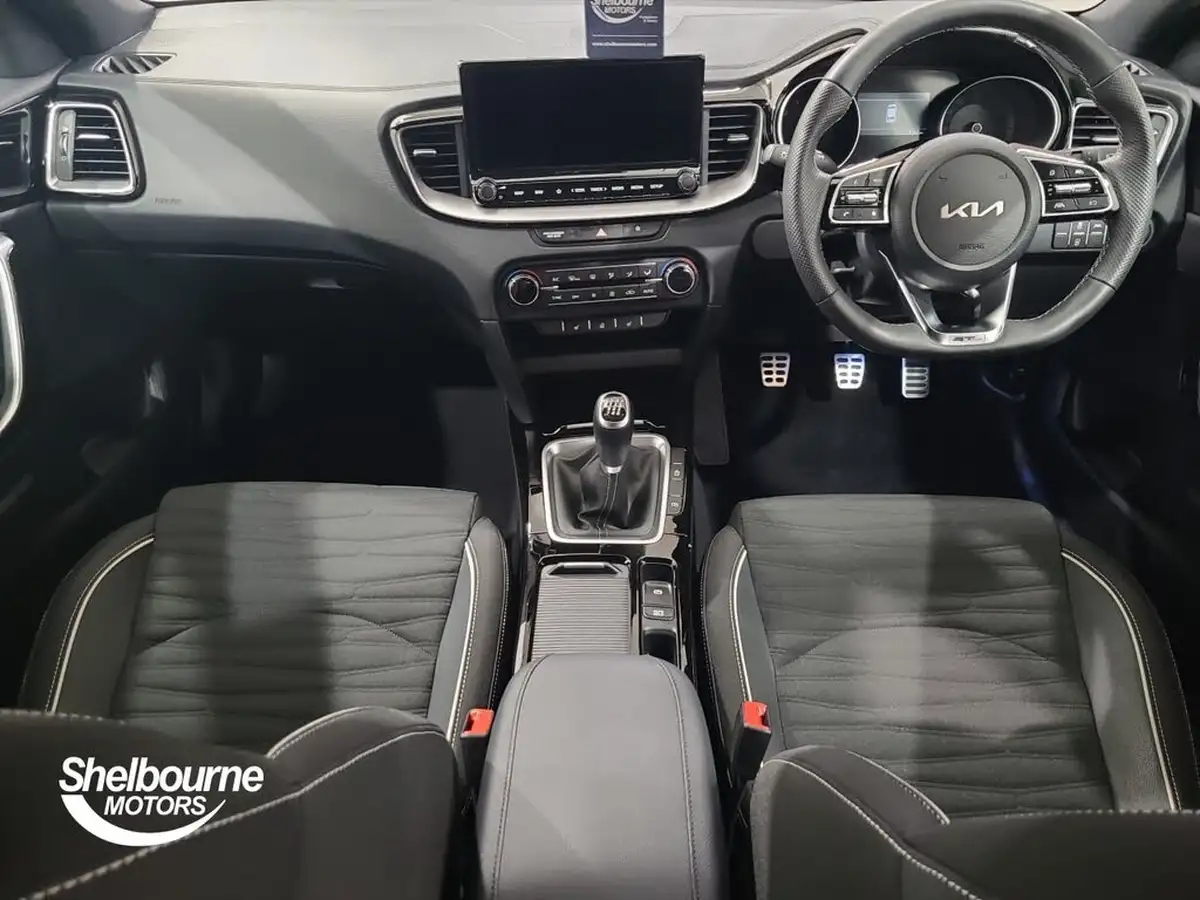 2024-kia-ceed-15-t-gdi-gt-line-138bhp-big-15