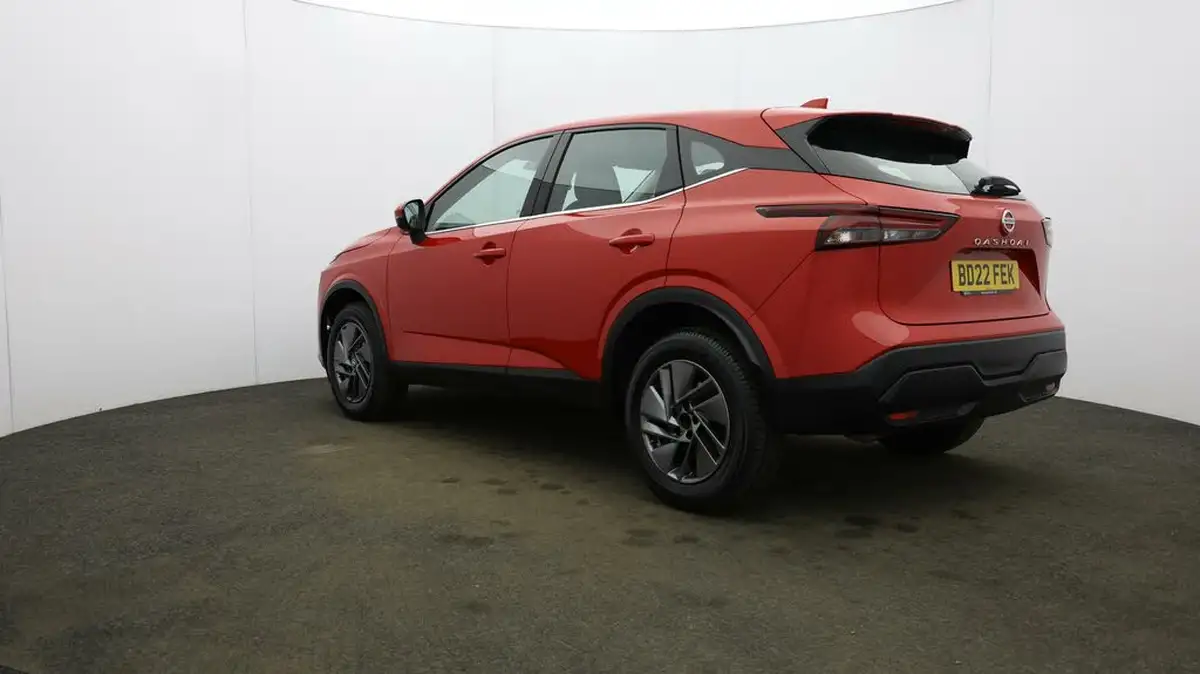2022-nissan-qashqai-13-dig-t-acenta-premium-140ps-big-45