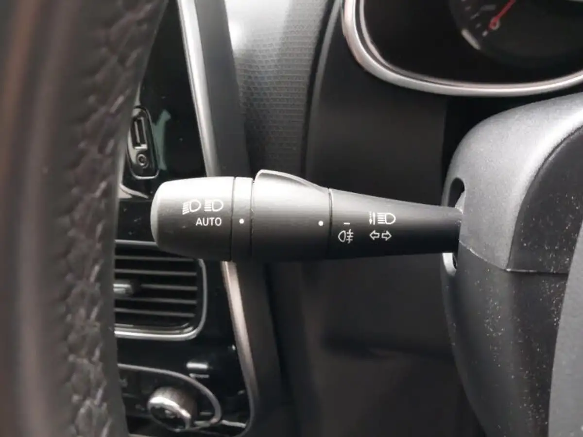 2019-renault-clio-15dci-gt-line-edc-auto-big-13