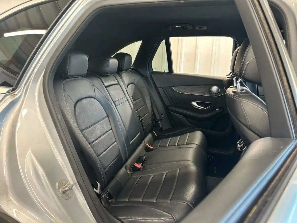 2015-mercedes-benz-glc-class-21d-glc250d-amg-line-ss-big-31