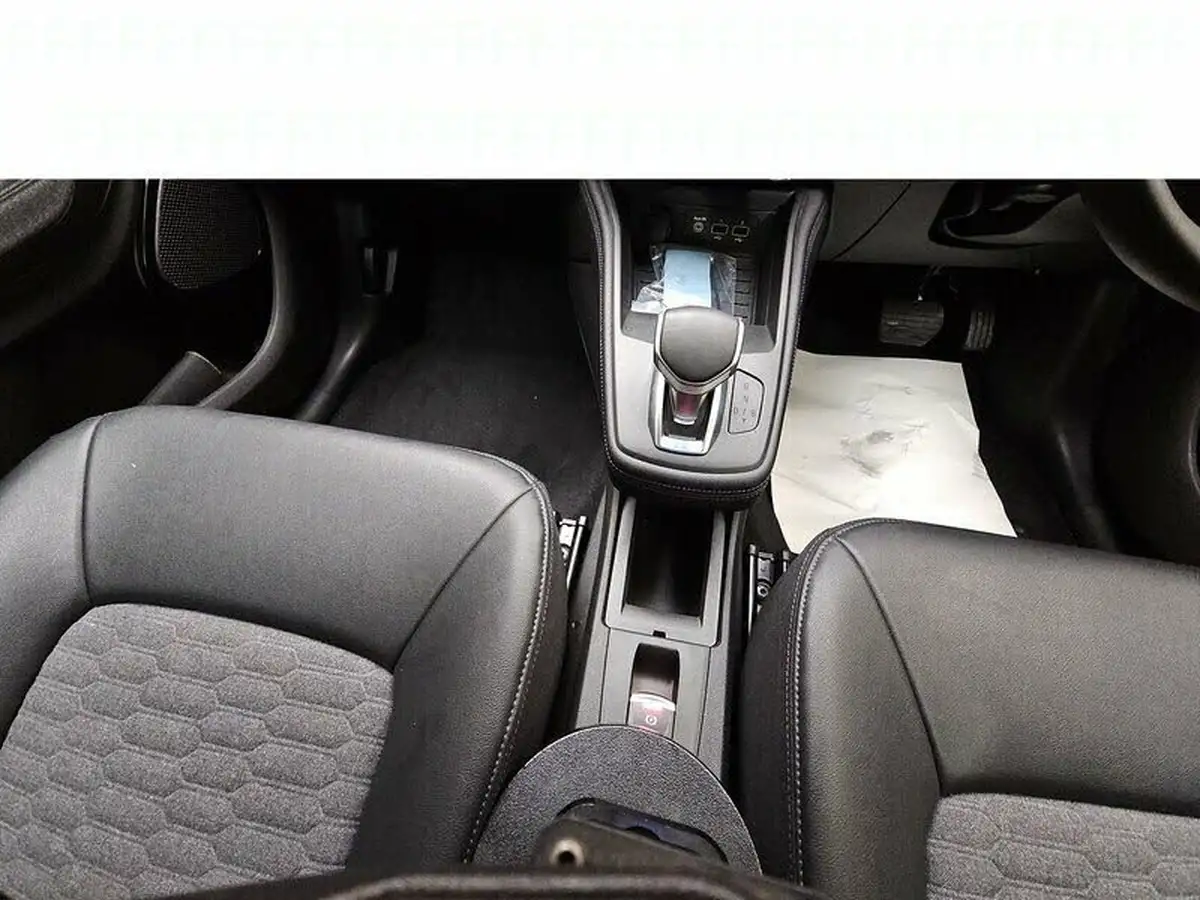 2021-renault-zoe-e-gt-line-big-2