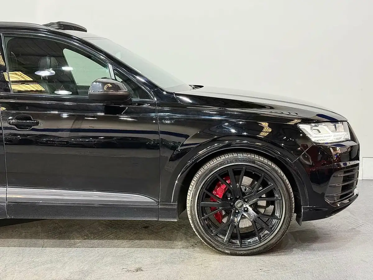 2017-audi-sq7-40bitdi-v8-big-16