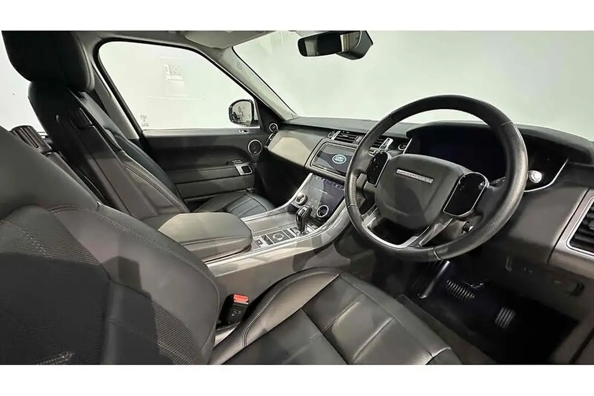 2022-land-rover-range-rover-sport-30-d250-hse-big-24