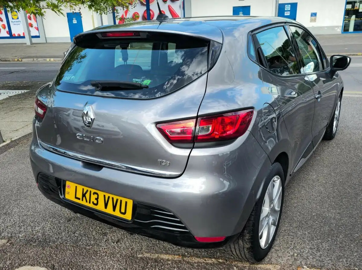 2013-renault-clio-09-dynamique-big-5