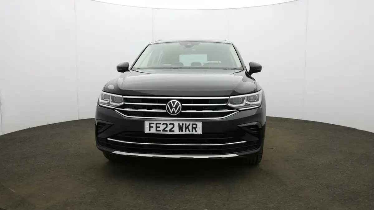 2022-volkswagen-tiguan-15-tsi-elegance-big-34