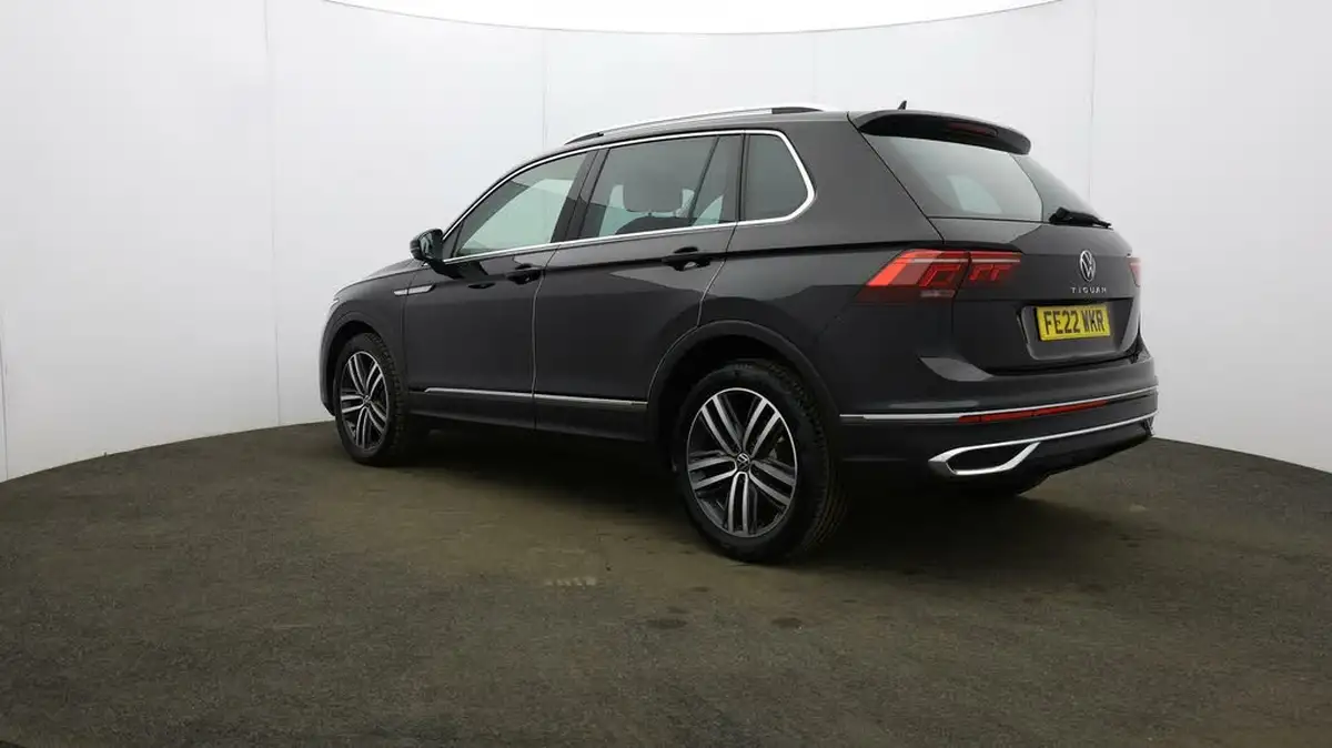 2022-volkswagen-tiguan-15-tsi-elegance-big-58