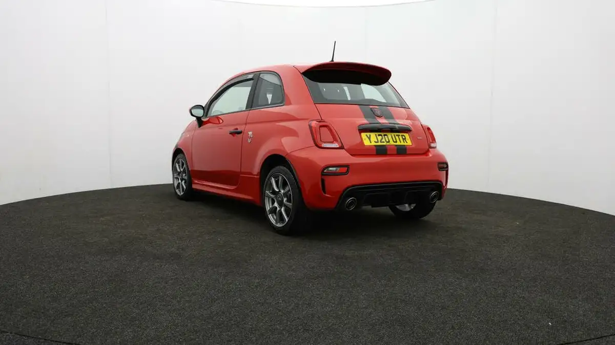 2020-abarth-595-14-tjet-big-75