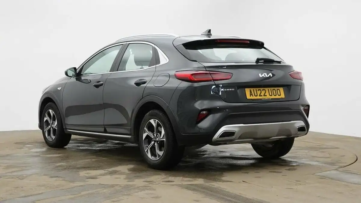 2022-kia-xceed-10-t-gdi-2-big-2