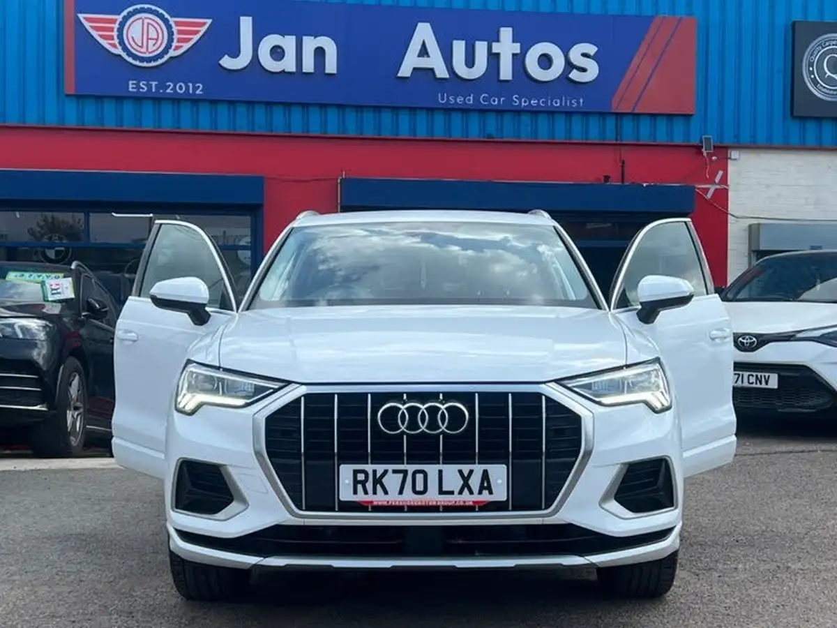 2020-audi-q3-15-35-tfsi-sport-cod-station-wagon-1498cc-big-17
