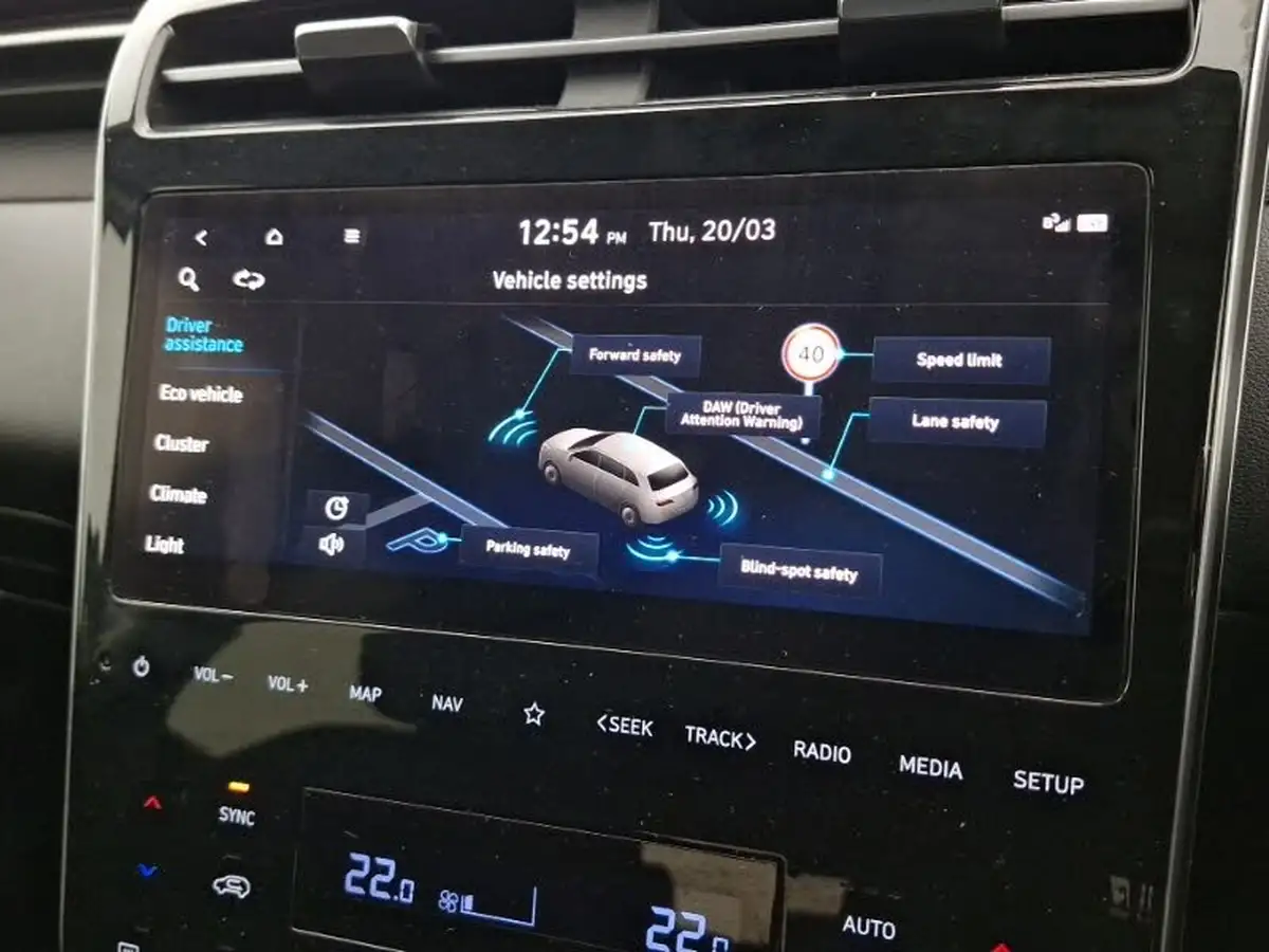 2023-hyundai-tucson-16-t-gdi-premium-230ps-hybrid-auto-big-17