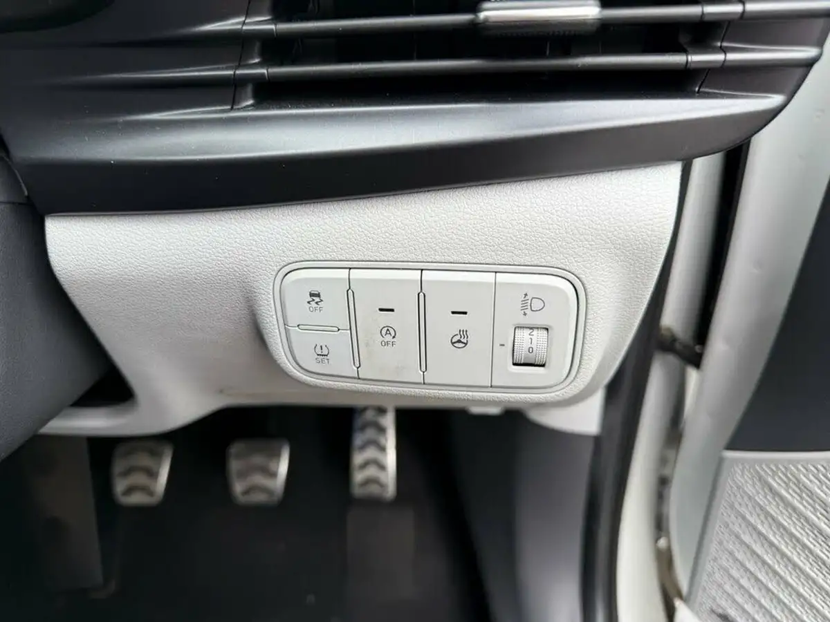 2021-hyundai-bayon-10-t-gdi-ultimate-120ps-big-16