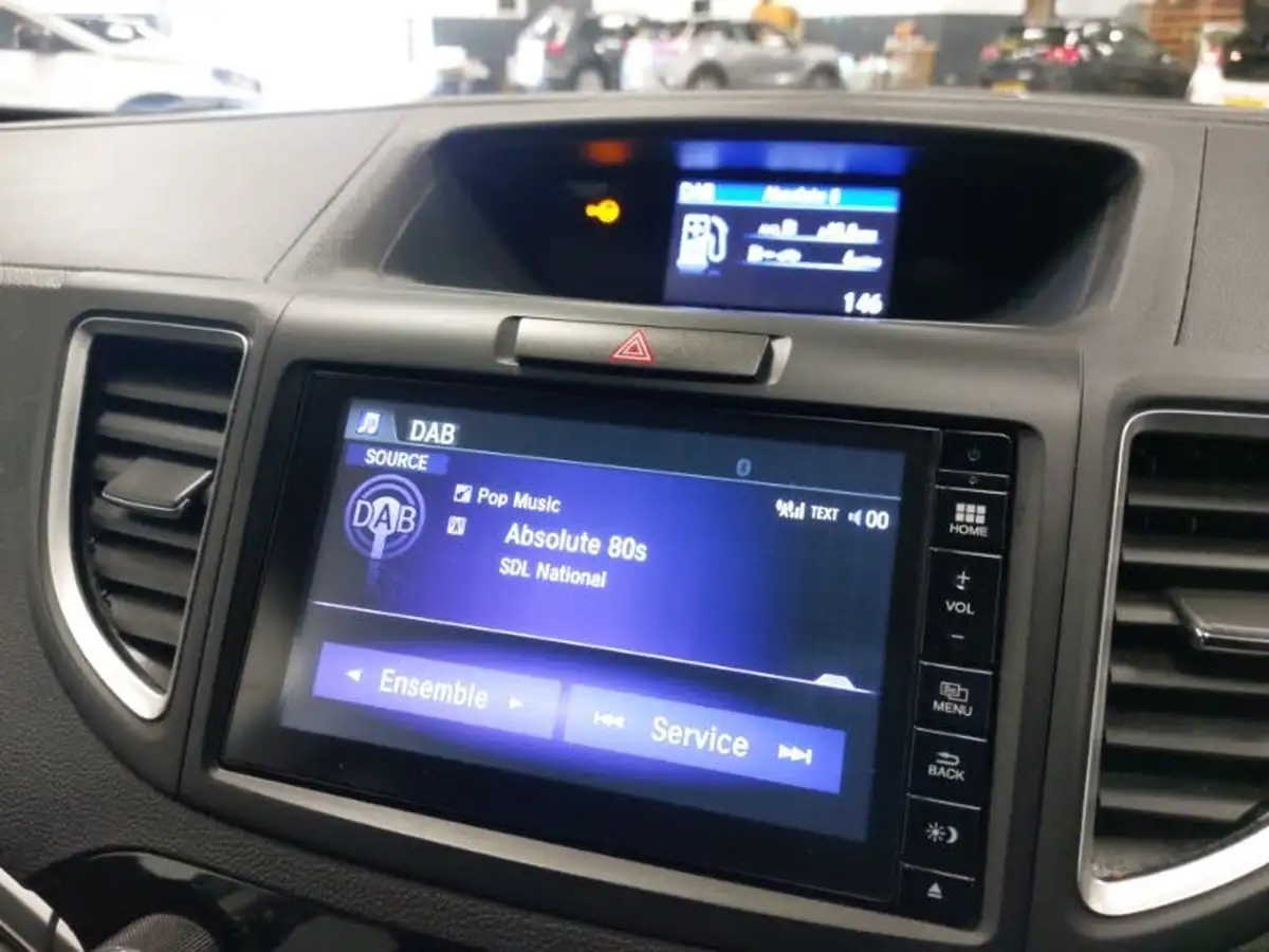 2018-honda-cr-v-16i-dtec-se-plus-navi-120ps-2wdss-big-15