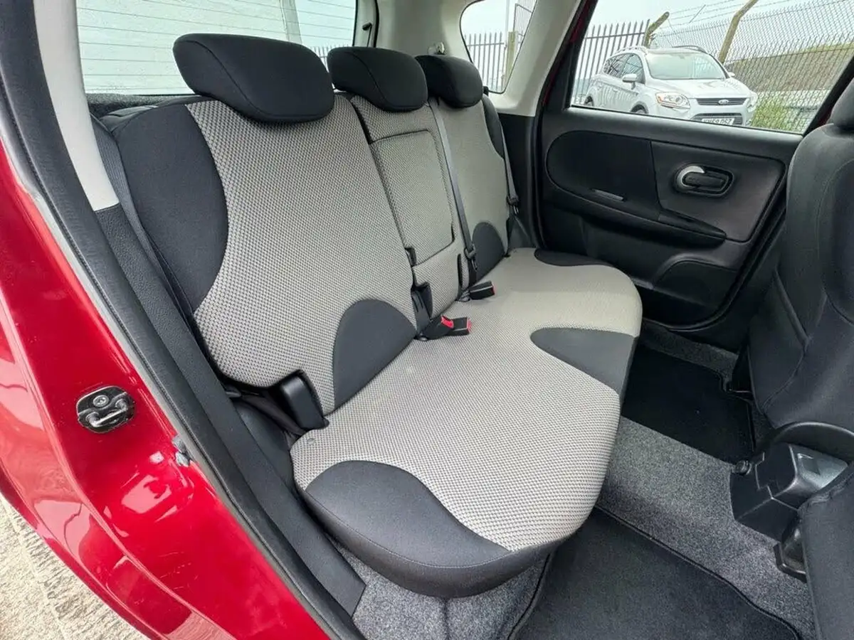 2011-nissan-note-14-n-tec-big-14