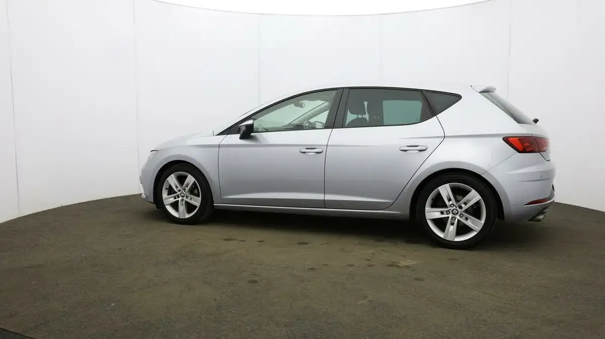 2019-seat-leon-15-tsi-evo-fr-130ps-ss-hatchback-big-64