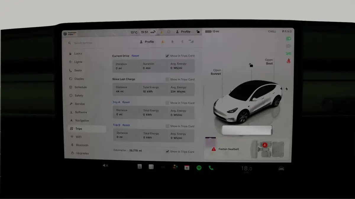 2023-tesla-model-y-e-rwd-big-9