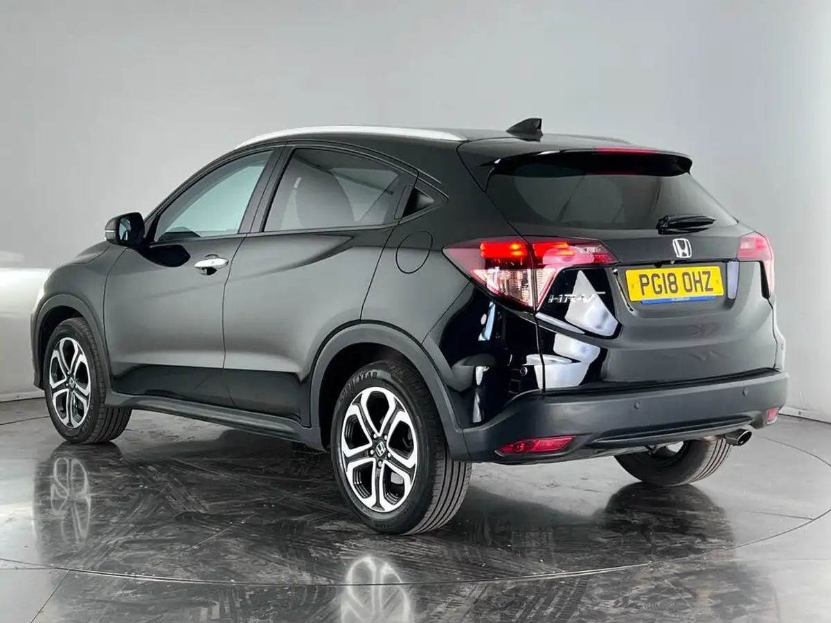 2018-honda-hr-v-15-i-vtec-ex-cvt-big-3