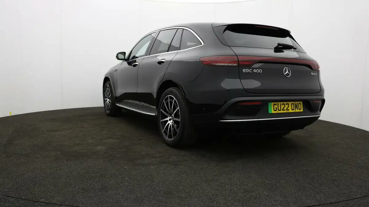 2022-mercedes-benz-eqc-e-eqc-400-amg-line-big-78