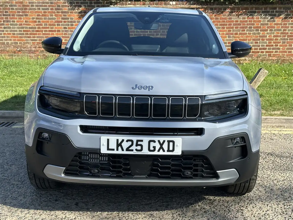 2025-jeep-avenger-12-gse-summit-e-hybrid-48v-auto-big-4