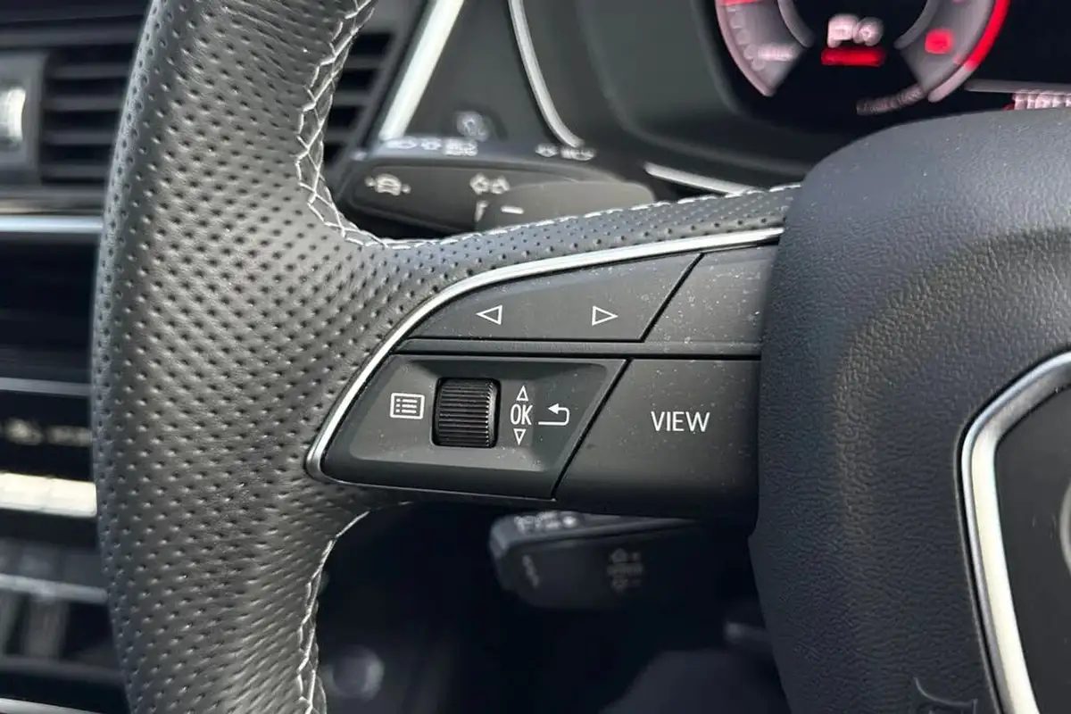 2024-audi-q5-20-45-tfsi-black-edition-station-wagon-big-33