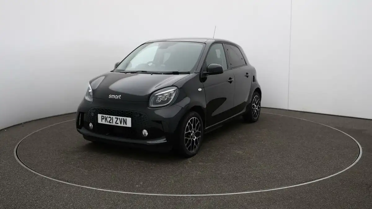 2021-smart-forfour-eq-exclusive-big-35