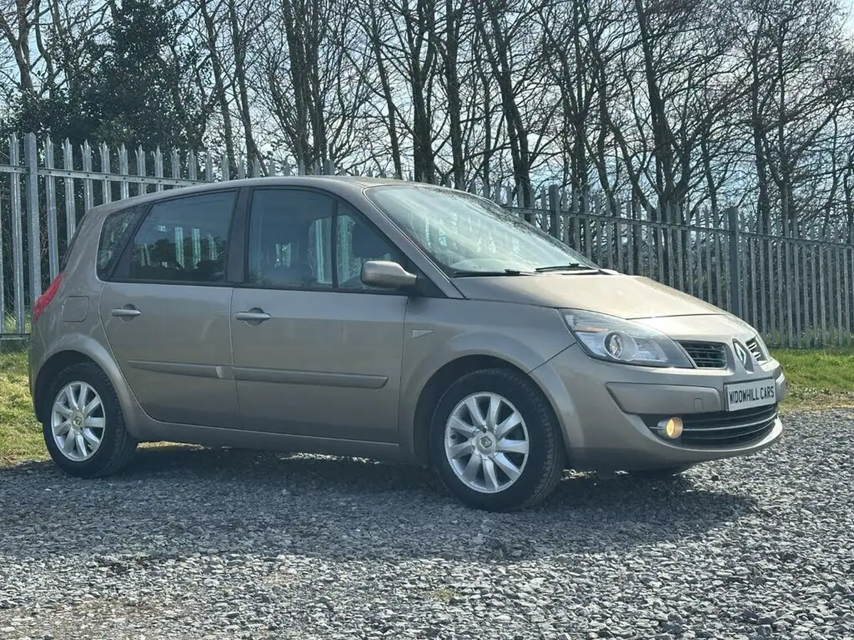 2009-renault-scenic-16-dynamique-111bhp-auto-big-5
