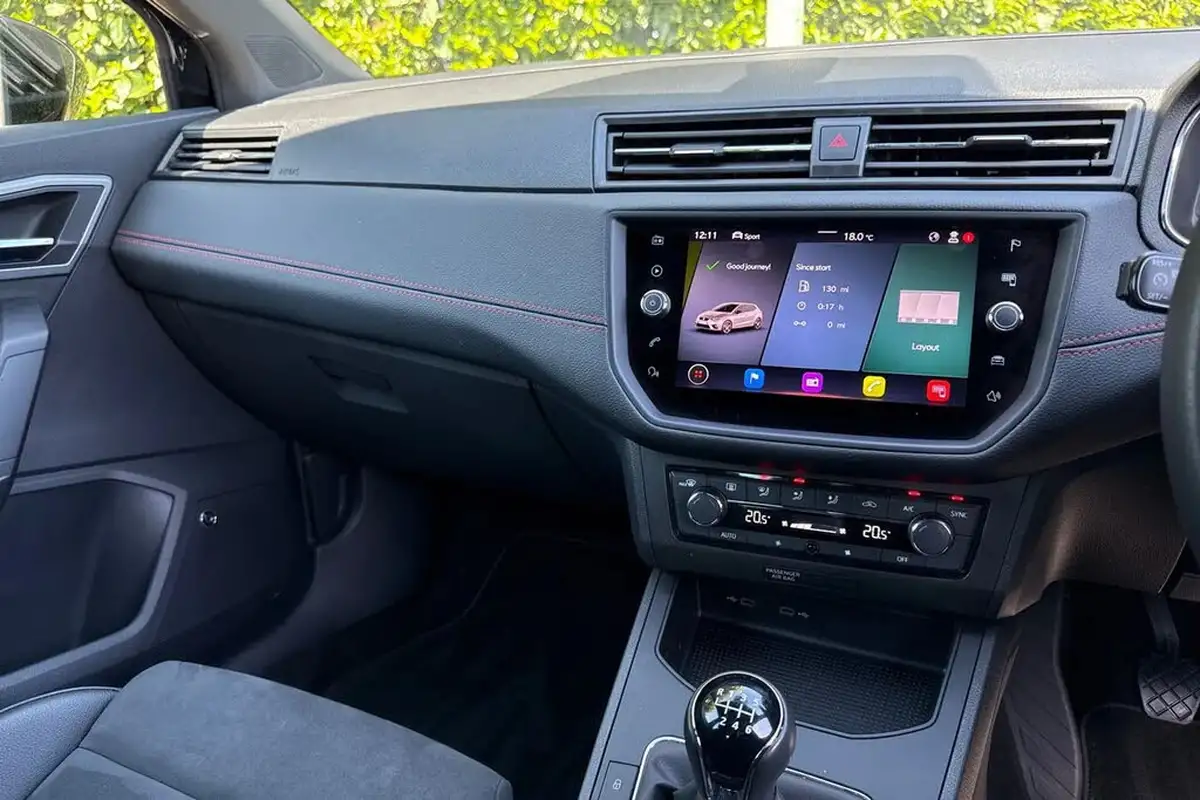 2021-seat-ibiza-10-tsi-fr-sport-110ps-big-44