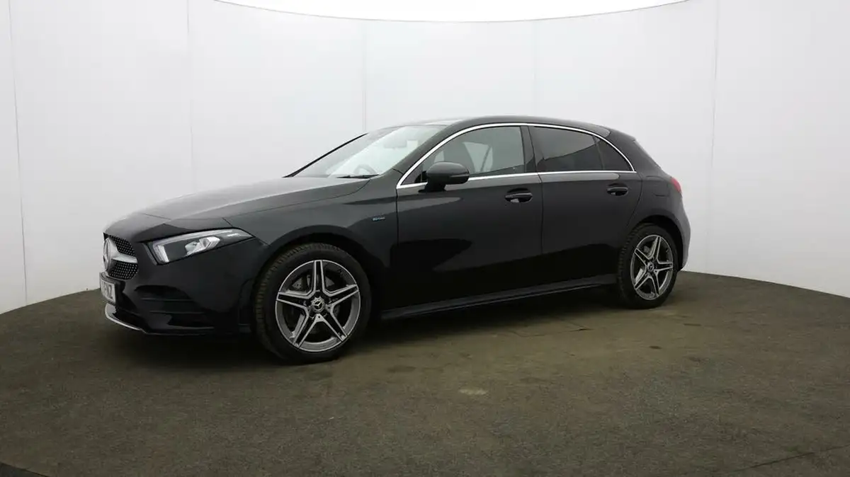 2021-mercedes-benz-a-class-13-a250e-amg-line-hatchback-5d-big-34