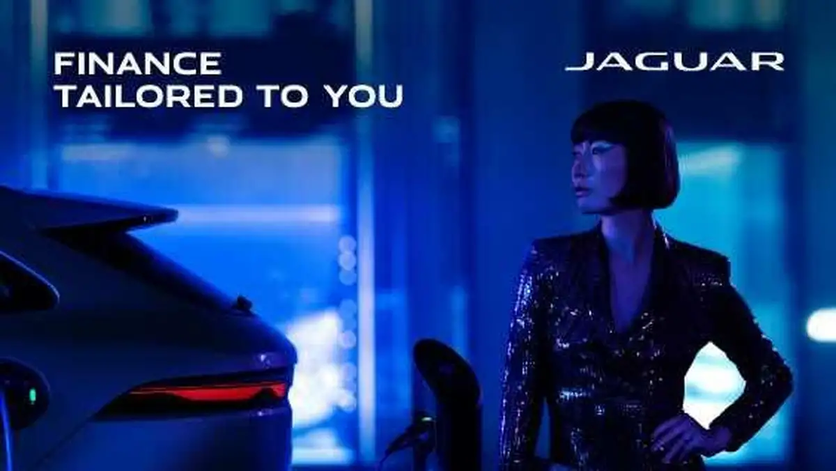 2022-jaguar-f-pace-50-v8-p550-svr-big-6