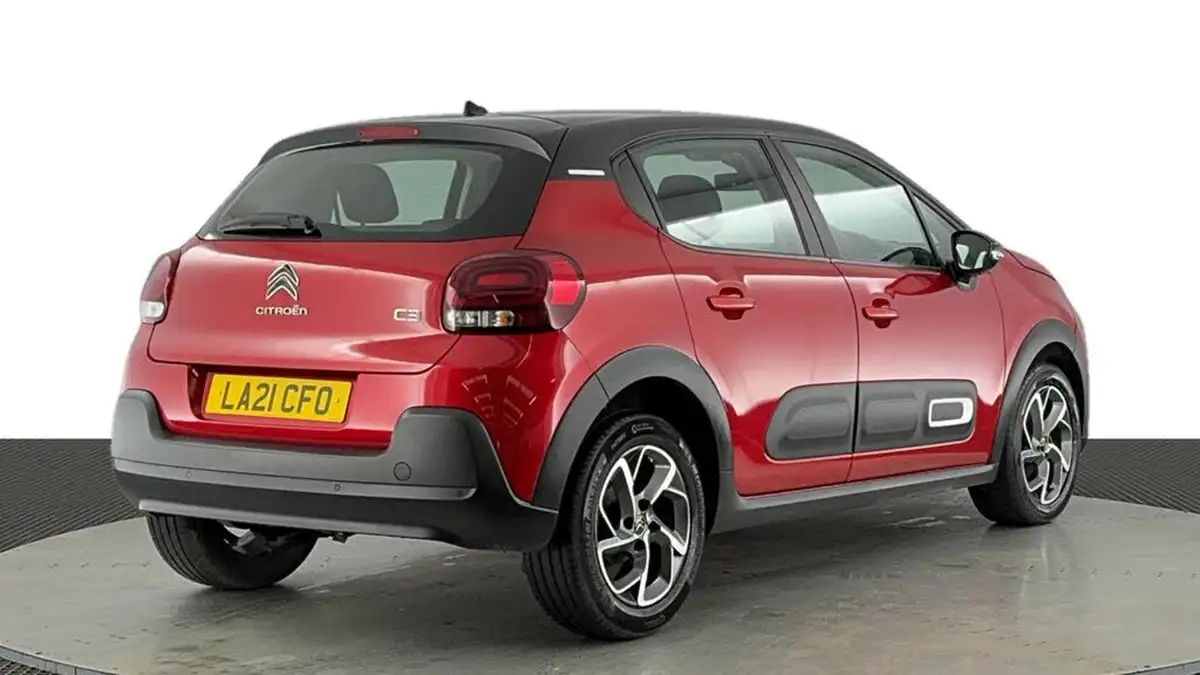 2021-citroen-c3-12-puretech-shine-83ps-big-3