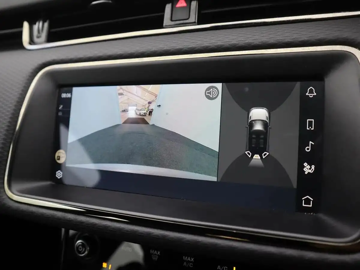 2022-land-rover-range-rover-evoque-20-d165-r-dynamic-big-22