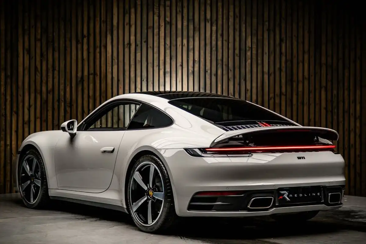 2021-porsche-911-30-carrera-4-coupe-big-2