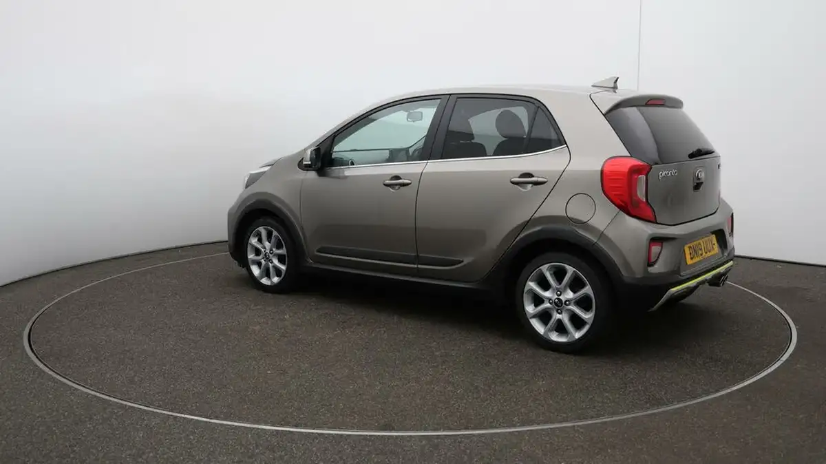 2019-kia-picanto-125-x-line-big-35
