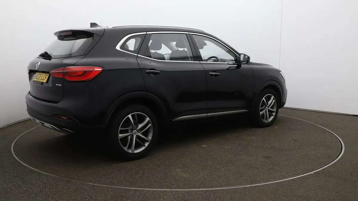 2022-mg-hs-15t-gdi-excite-162ps-big-51