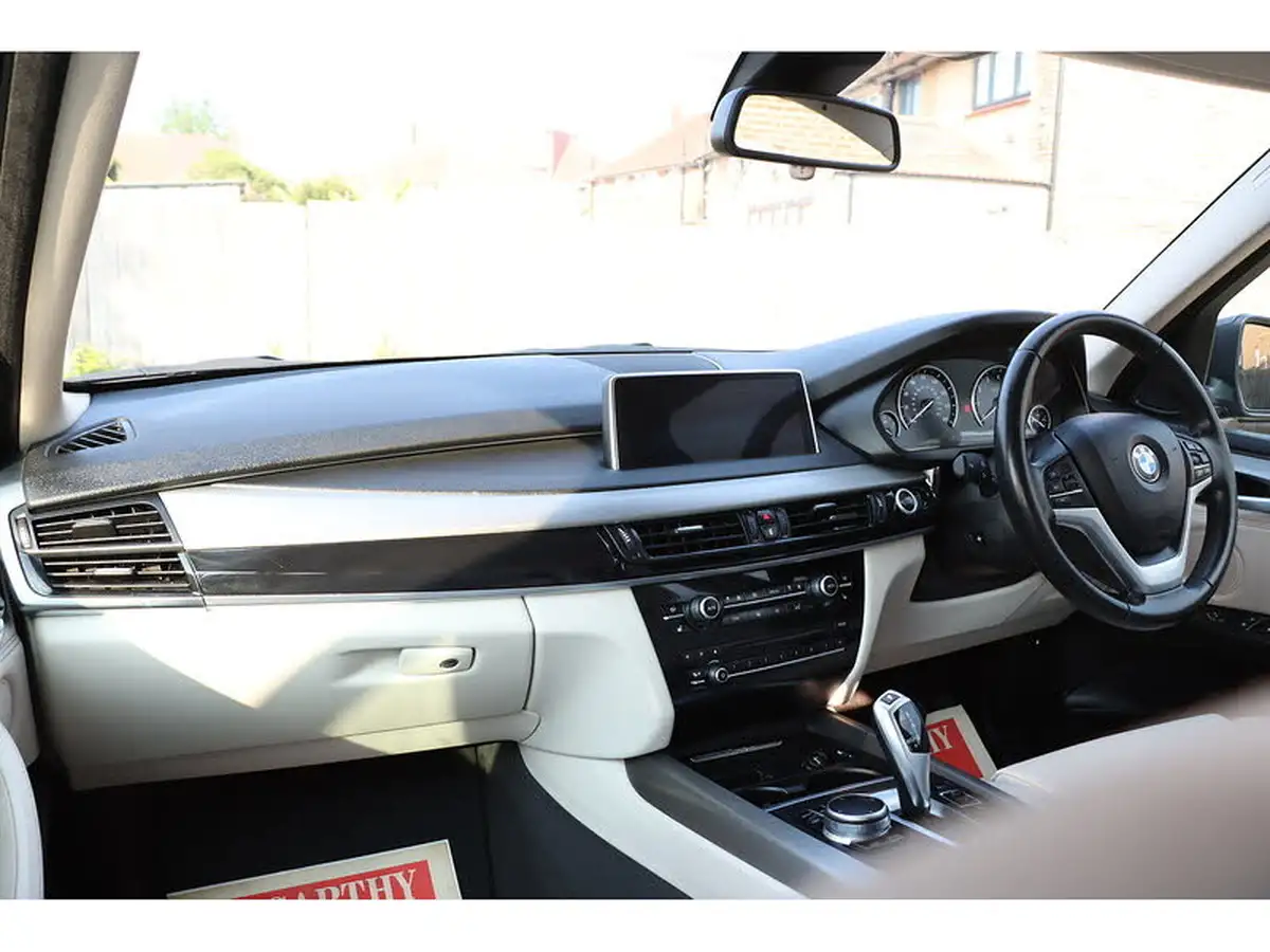 2017-bmw-x5-20-xdrive40e-se-auto-big-25