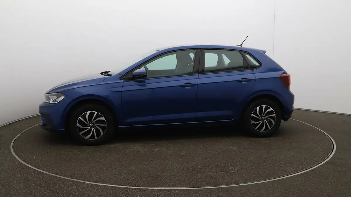 2023-volkswagen-polo-10-life-big-4