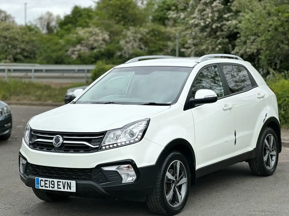 2019-kgm-ssangyong-korando-22td-elx-big-8