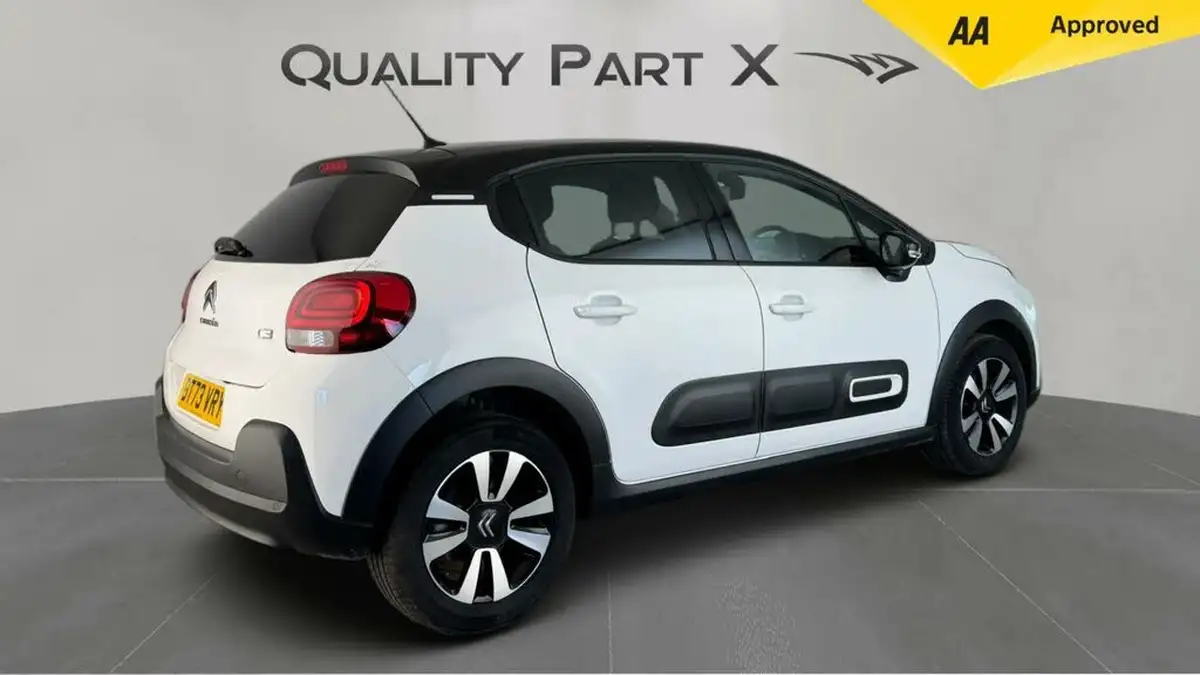 2023-citroen-c3-12-puretech-plus-110ps-eat6-big-2