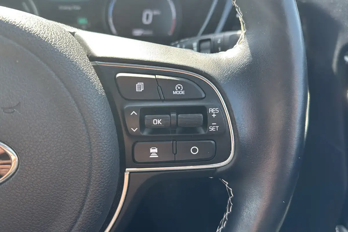 2020-kia-e-niro-ev-4-big-16